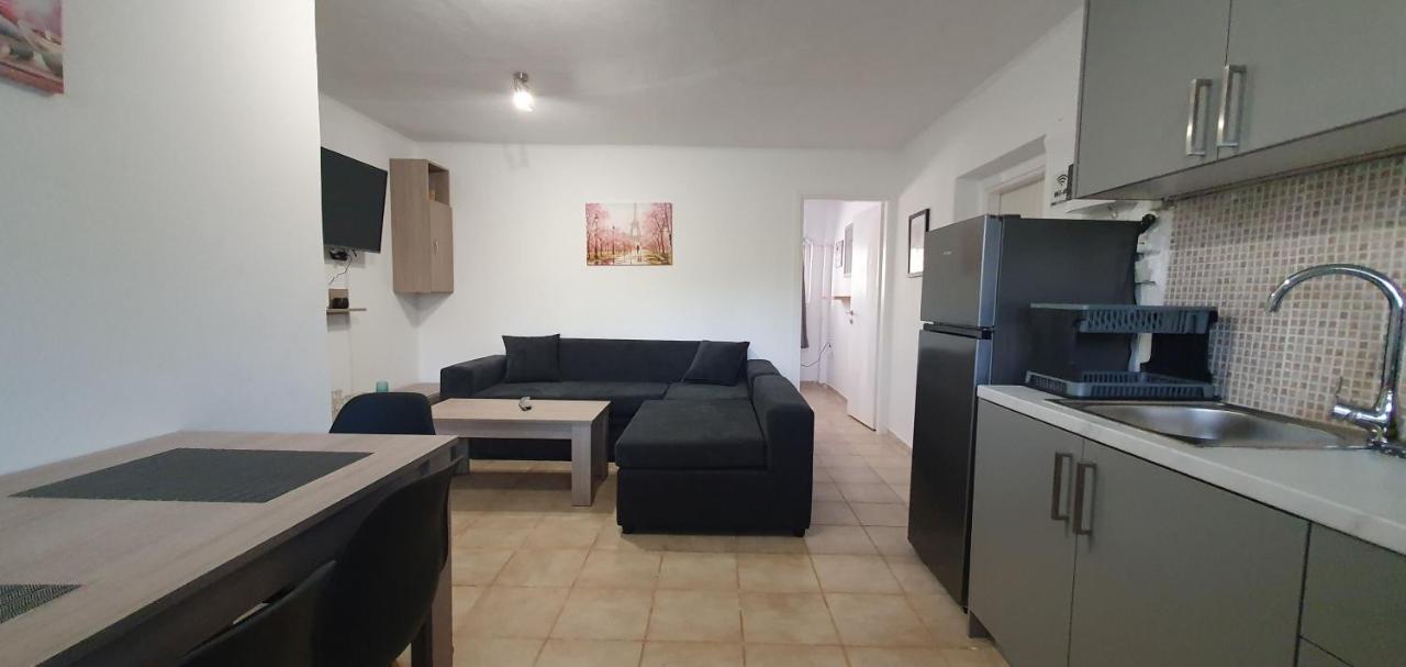Apartament Tsagga House Oropos Zewnętrze zdjęcie